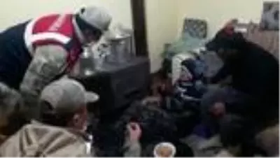 Kaybolan 72 yaşındaki kadın AFAD ve Jandarma ekiplerince bulundu Kaybolan 72 yaşındaki kadın AFAD ve Jandarma ekiplerince bulundu