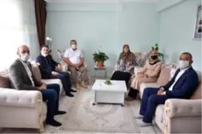Milletvekili Gazel'den taziye ve şehit ailelerine Milletvekili Gazel'den taziye ve şehit ailelerine