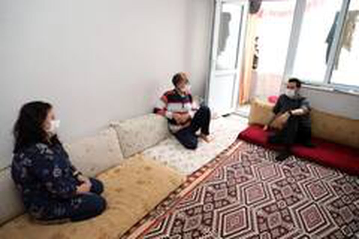 Yenişehir Kaymakamı Beşikci'den mültecilere ziyaret