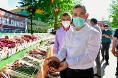 Yeşilyurt'ta en iyi kiraz ve bahçesi ödülleri sahiplerini buldu