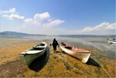 Bir zamanlar 'kuş cennetiydi, şimdi kuraklık tehlikesi ile karşı karşıya Bir zamanlar 'kuş cennetiydi, şimdi kuraklık tehlikesi ile karşı karşıya