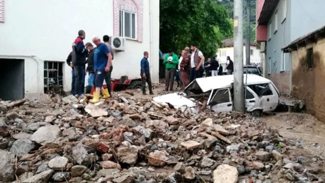 Bursa'daki sel felaketinde hayatını kaybeden 5 kişiden 4'ünün aynı aileden olduğu ortaya çıktı