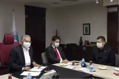 Büyükşehir'de yatırım toplantıları devam ediyor Büyükşehir'de yatırım toplantıları devam ediyor