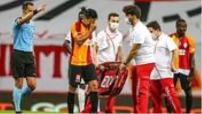 Galatasaray - Gaziantep FK maçında Radamel Falcao sakatlandı Galatasaray - Gaziantep FK maçında Radamel Falcao sakatlandı
