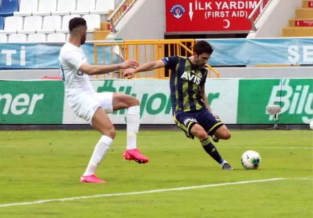 Hasan Ali Kaldırım'dan ayrılık iması: Bakalım seneye ne yazacaksınız Hasan Ali Kaldırım'dan ayrılık iması: Bakalım seneye ne yazacaksınız