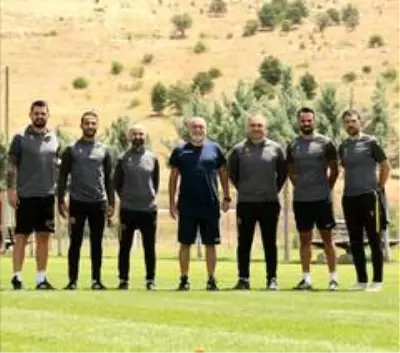 Hikmet Karaman ile 5 maçta 4 puan Hikmet Karaman ile 5 maçta 4 puan