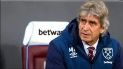 Manuel Pellegrini'nin menajeri: 10 gün içinde Fenerbahçe ile görüşeceğiz Manuel Pellegrini'nin menajeri: 10 gün içinde Fenerbahçe ile görüşeceğiz