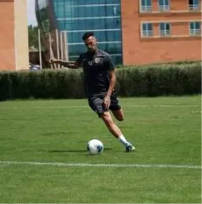 Miguel Lopes çalışmalara başladı Miguel Lopes çalışmalara başladı