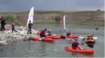 Murat Nehri'nde kano heyecanı Murat Nehri'nde kano heyecanı
