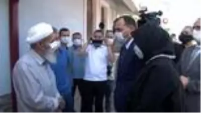 Vali Çetin Oktay Kaldırım ilk ziyaretini Şehit Kaymakamın ailesine gerçekleştirdi Vali Çetin Oktay Kaldırım ilk ziyaretini Şehit Kaymakamın ailesine gerçekleştirdi
