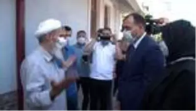 Vali Çetin Oktay Kaldırım ilk ziyaretini Şehit Kaymakamın ailesine gerçekleştirdi Vali Çetin Oktay Kaldırım ilk ziyaretini Şehit Kaymakamın ailesine gerçekleştirdi