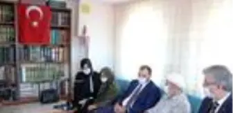 Muhammet Fatih Safitürk: Vali Kaldırım'dan ilk ziyaret Şehit Kaymakam Safitürk'ün babasına Muhammet Fatih Safitürk: Vali Kaldırım'dan ilk ziyaret Şehit Kaymakam Safitürk'ün babasına