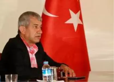 AGC'den Veli Yazıcı'ya 'Hayırlı olsun' ziyareti AGC'den Veli Yazıcı'ya 'Hayırlı olsun' ziyareti