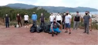 AK Partili gençler Marmaris'te çevre temizliği yaptı