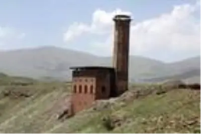Ani Ören Yeri'ndeki Menuçehr Camii, restore edilerek ibadete açılacak Ani Ören Yeri'ndeki Menuçehr Camii, restore edilerek ibadete açılacak