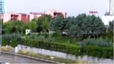 ANKARA Başkentte kısa süreli sağanak ve dolu hayatı olumsuz etkiledi