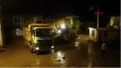 Bursa Dudaklı köyü sakinleri geceyi komşu köylerde geçiriyor Bursa Dudaklı köyü sakinleri geceyi komşu köylerde geçiriyor