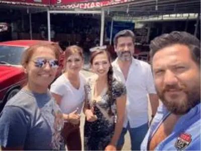 Demet Akalın, 140 yıllık lezzetten vazgeçemiyor Demet Akalın, 140 yıllık lezzetten vazgeçemiyor