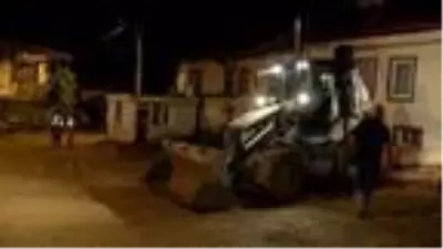 Dudaklı köyü sakinleri geceyi komşu köylerde geçiriyor Dudaklı köyü sakinleri geceyi komşu köylerde geçiriyor