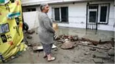 İstanbul Valiliği sağanak sonrası oluşan hasarın bilançosunu paylaştı