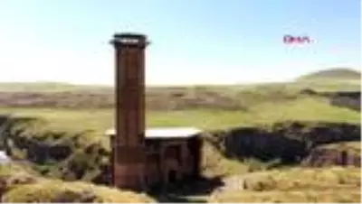 KARS Dünya mirası Ani Örenyeri'ndeki Menuçehr Cami restore edilerek ibadete açılacak KARS Dünya mirası Ani Örenyeri'ndeki Menuçehr Cami restore edilerek ibadete açılacak