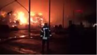 Son dakika haberleri! Niğde'de hayvan çiftliği deposunda yangın Son dakika haberleri! Niğde'de hayvan çiftliği deposunda yangın