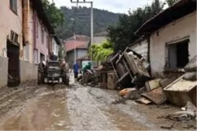 Osmangazi selzedelerin yanında Osmangazi selzedelerin yanında