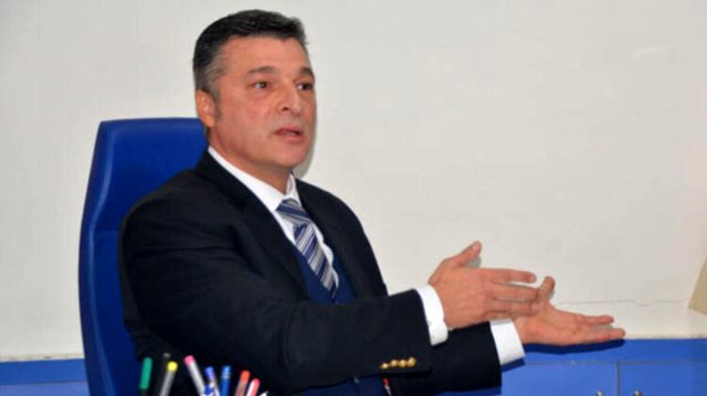 Son Dakika: CHP'li Erdek Belediye Başkanı Hüseyin Sarı, İçişleri Bakanlığı tarafından görevinden uzaklaştırıldı
