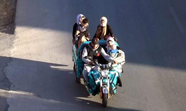 10 kişilik aile 1 motosiklete bindi