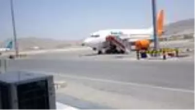 Afganistan'a 3 ay aradan sonra ilk uçuş THY tarafından gerçekleştirildi Afganistan'a 3 ay aradan sonra ilk uçuş THY tarafından gerçekleştirildi