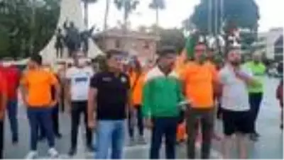 Alanyasporlu taraftarlar takımına destek için bir araya geldi