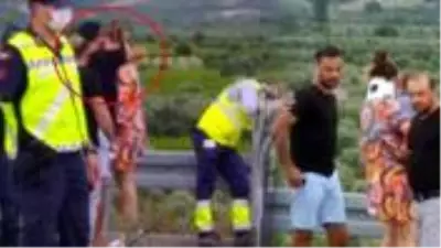 Şans eseri ölümden dönen Alişan'ın eşi Buse Varol, kaza sonrası şoka girdi Şans eseri ölümden dönen Alişan'ın eşi Buse Varol, kaza sonrası şoka girdi