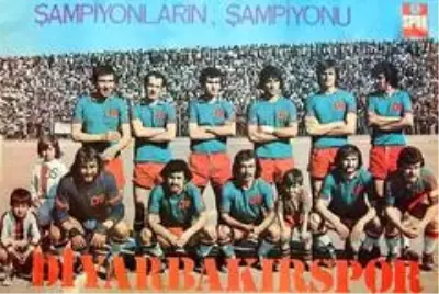 Diyarbakırspor 52'nci yaşını kutluyor Diyarbakırspor 52'nci yaşını kutluyor