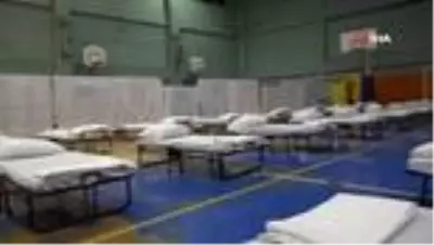 Esenyurt'ta selden etkilenen vatandaşlar için spor salonu hazır hale getirildi