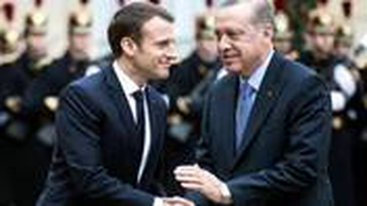 Fransız dergisinden Cumhurbaşkanı Erdoğan'a büyük övgü: Libya'da dürüst oynayan tek kişi