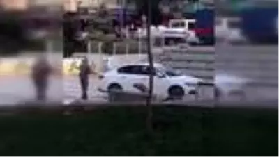İZMİR Balçova Belediyesi önünde çifte silahlı dehşet Kardeşi işe alınmayınca ateş açtı