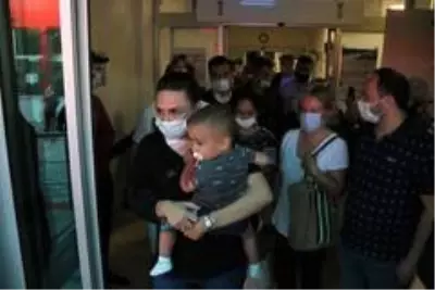 Alişan ölümden döndükleri kazayı gözyaşlarıyla anlattı: Oğlumun hayatını belki de o kurtardı Alişan ölümden döndükleri kazayı gözyaşlarıyla anlattı: Oğlumun hayatını belki de o kurtardı