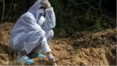Koronavirüste en trajikomik ölüm! Klimayı çalıştırmak için hastanın solunum cihazının fişini çektiler Koronavirüste en trajikomik ölüm! Klimayı çalıştırmak için hastanın solunum cihazının fişini çektiler