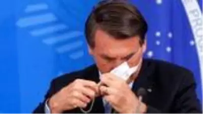 Koronavirüsü hafife alan Bolsonaro'ya mahkeme tarafından maske takma zorunluluğu getirildi Koronavirüsü hafife alan Bolsonaro'ya mahkeme tarafından maske takma zorunluluğu getirildi