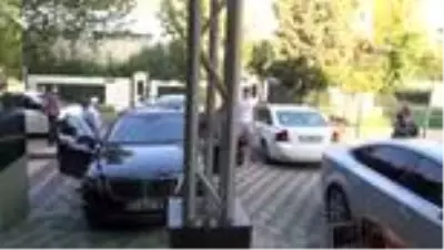 Okan Kurt Alişan'ı ziyaret etti Okan Kurt Alişan'ı ziyaret etti