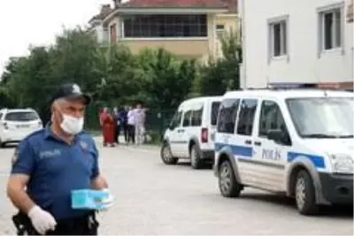 23 yaşındaki genç, polis babasının tabancasıyla kendini vurdu 23 yaşındaki genç, polis babasının tabancasıyla kendini vurdu