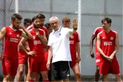 Sivasspor'da Kayseri maçı hazırlıkları başladı Sivasspor'da Kayseri maçı hazırlıkları başladı