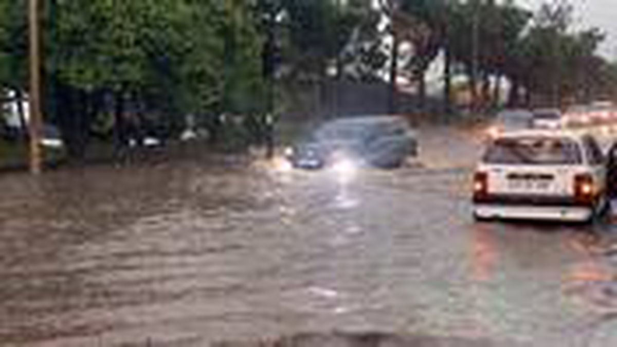Tehlike bugün de devam ediyor! Meteoroloji 9 ilimizi sel konusunda uyardı