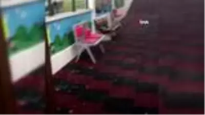 Tokat'ta dolu yağışı su taşkınlarına neden oldu Tokat'ta dolu yağışı su taşkınlarına neden oldu