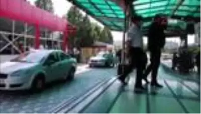 Son dakika haberi! Ünlü şarkıcı Alişan ailesiyle birlikte kaza geçirdi Son dakika haberi! Ünlü şarkıcı Alişan ailesiyle birlikte kaza geçirdi