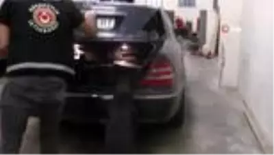 Uyuşturucu baronlarının son gözdesiydi, deşifre oldu...Kapıkule'de likit esrar maddesi ele geçirildi Uyuşturucu baronlarının son gözdesiydi, deşifre oldu...Kapıkule'de likit esrar maddesi ele geçirildi