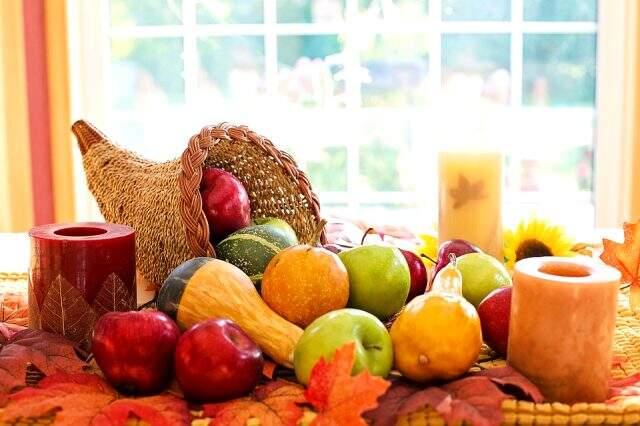 Yazın yetişen meyveler nelerdir? Yazın yetişen sebzeler nelerdir? Neden mevsimsel beslenmeliyiz?