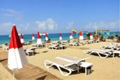 Son dakika haberi: Alanya'nın Mavi Bayraklı ilk tesisi belgesini aldı