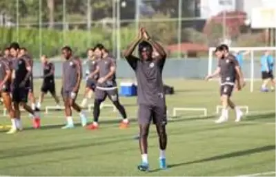 Alanyasporlu N'Sakala Göztepe'de yok