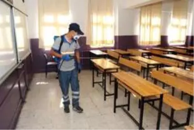 Balçova'daki okullarda YKS temizliği